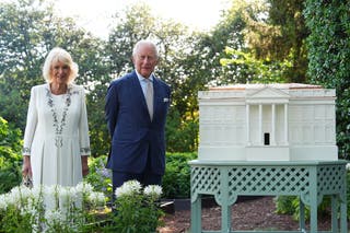 The new hive is shaped like a miniature White House